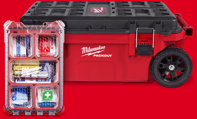 Milwaukee PACKOUT First Aid Kit 79pc Class A Type III and Milwaukee PACKOUT Rolling Tool Chest
