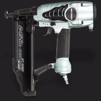 Metabo HPT 2-1/2 In. 16 Gauge Finish Nailer (with Air Duster)