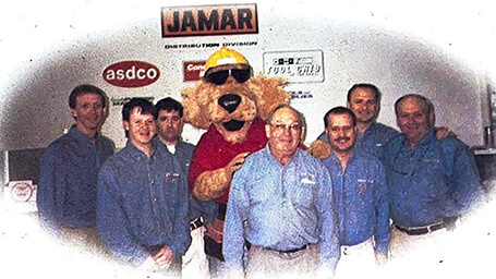 Duster with Employees