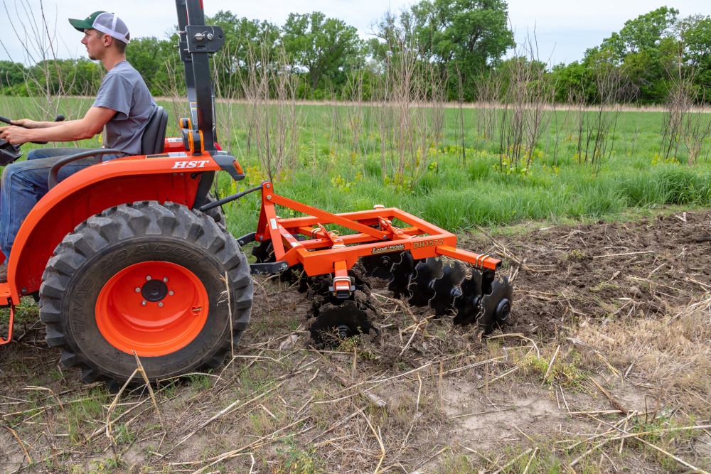 りーこ Land Pride 72 Inch Disc Harrow For Kubota 65HP L, MX, M