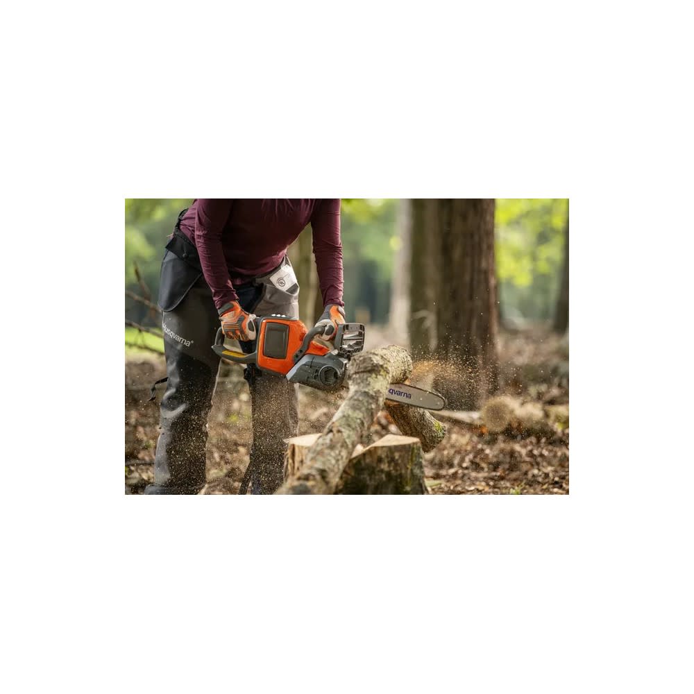 Husqvarna Power Axe 225i 14 Inch 3/8 Inch 36V Battery