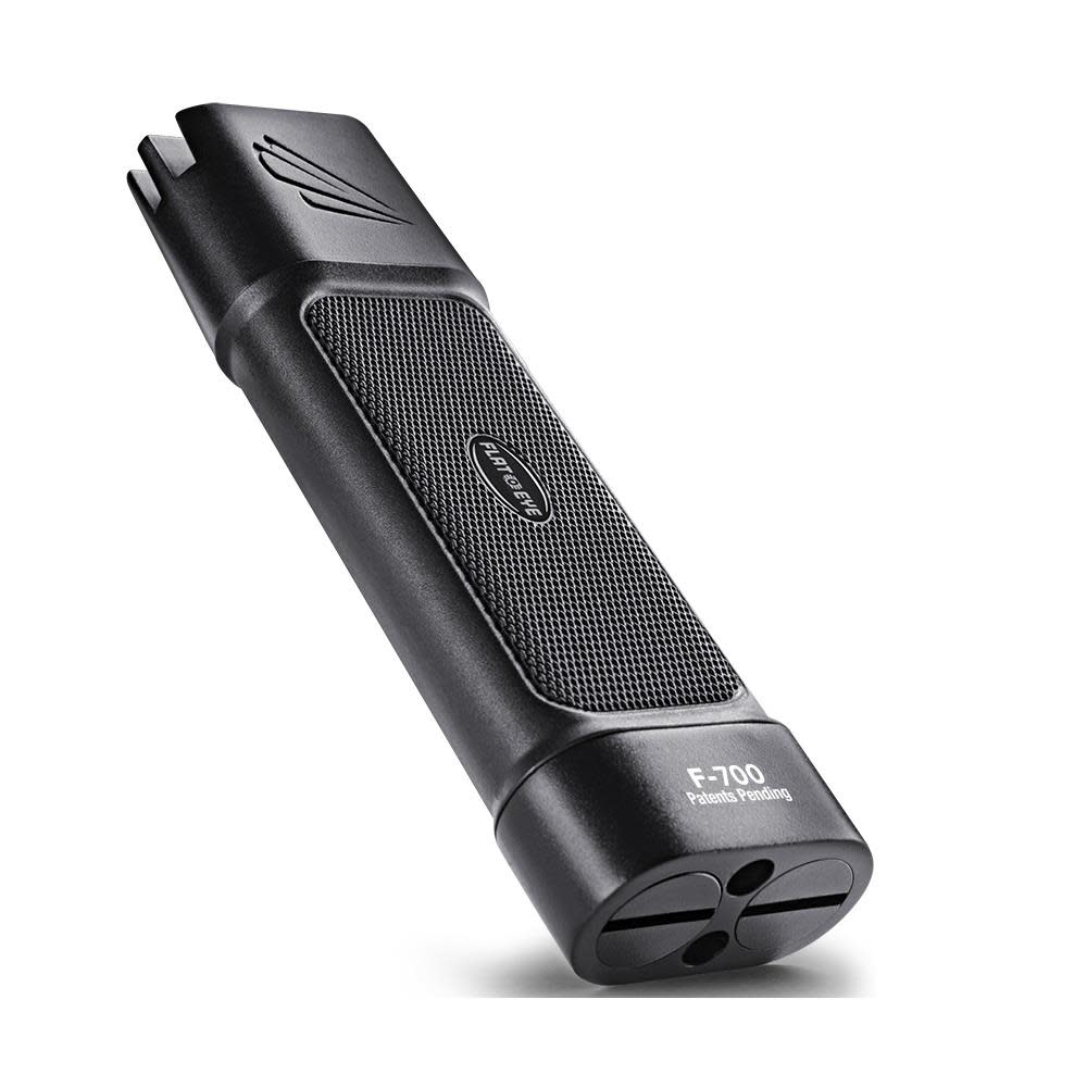

Panther Vision FLATEYE: THE UNROUND FLASHLIGHT