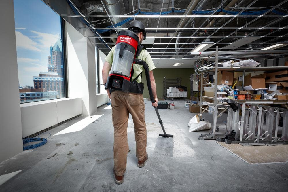 milwaukee battery backpack vacuum