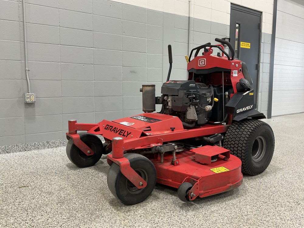 On Mower 32 Inch Gravely Pro Stance Price Gravely Pro-Stance 32