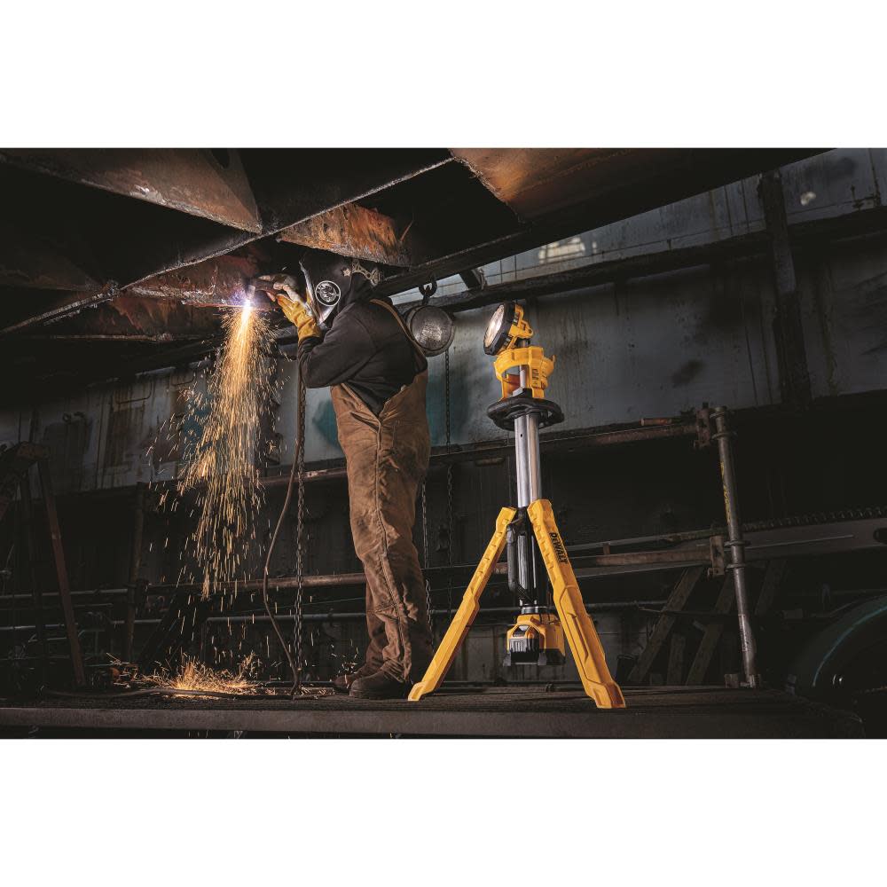 DEWALT 20V MAX Cordless Tripod Light (Bare Tool) DCL079B Acme Tools