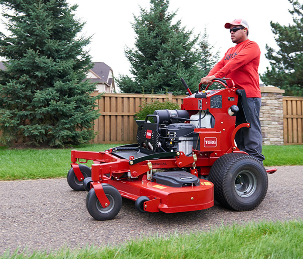 toro-grandstand-stand-onwalk-