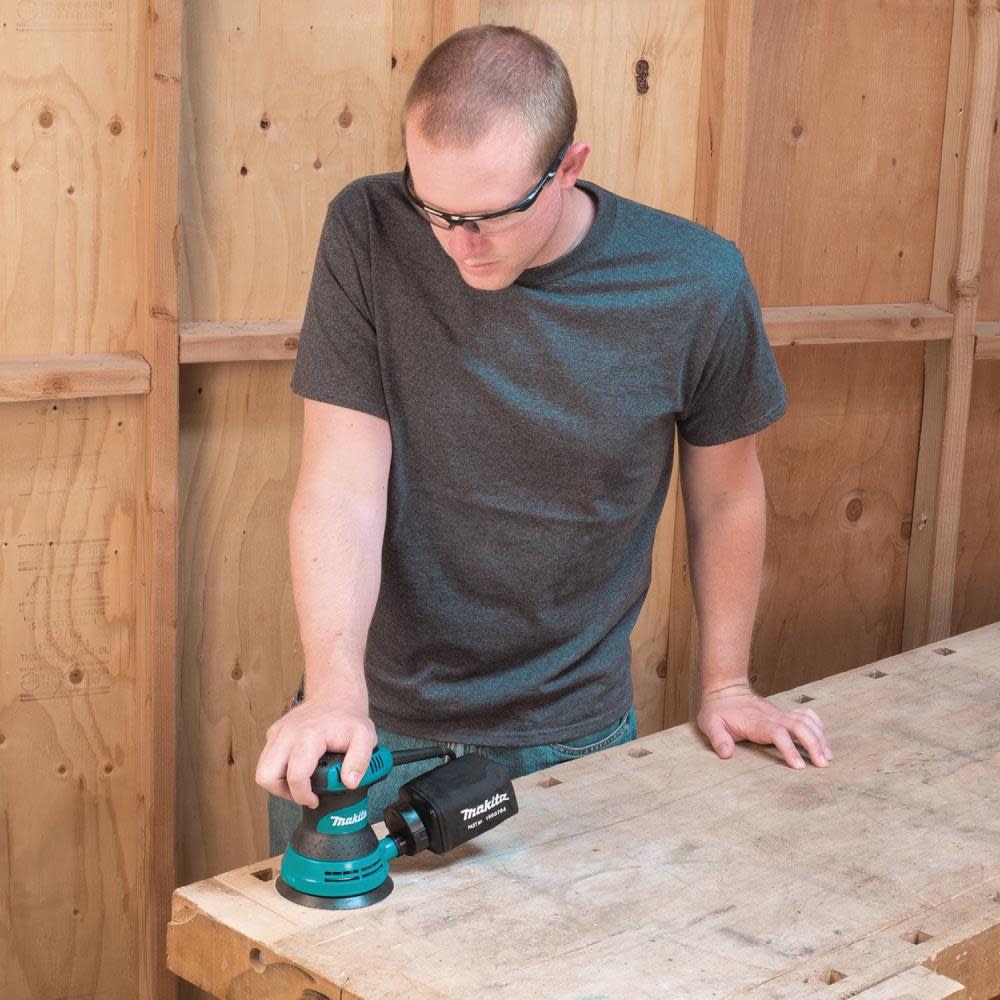 Makita 5 In. Random Orbit Sander BO5030 - Acme Tools