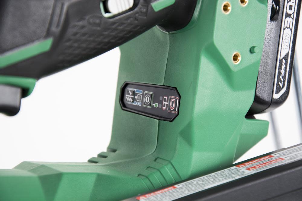 Metabo HPT 3 1 2 In. 18V Cordless Plastic Strip Framing Nailer NR1890DRM Acme Tools
