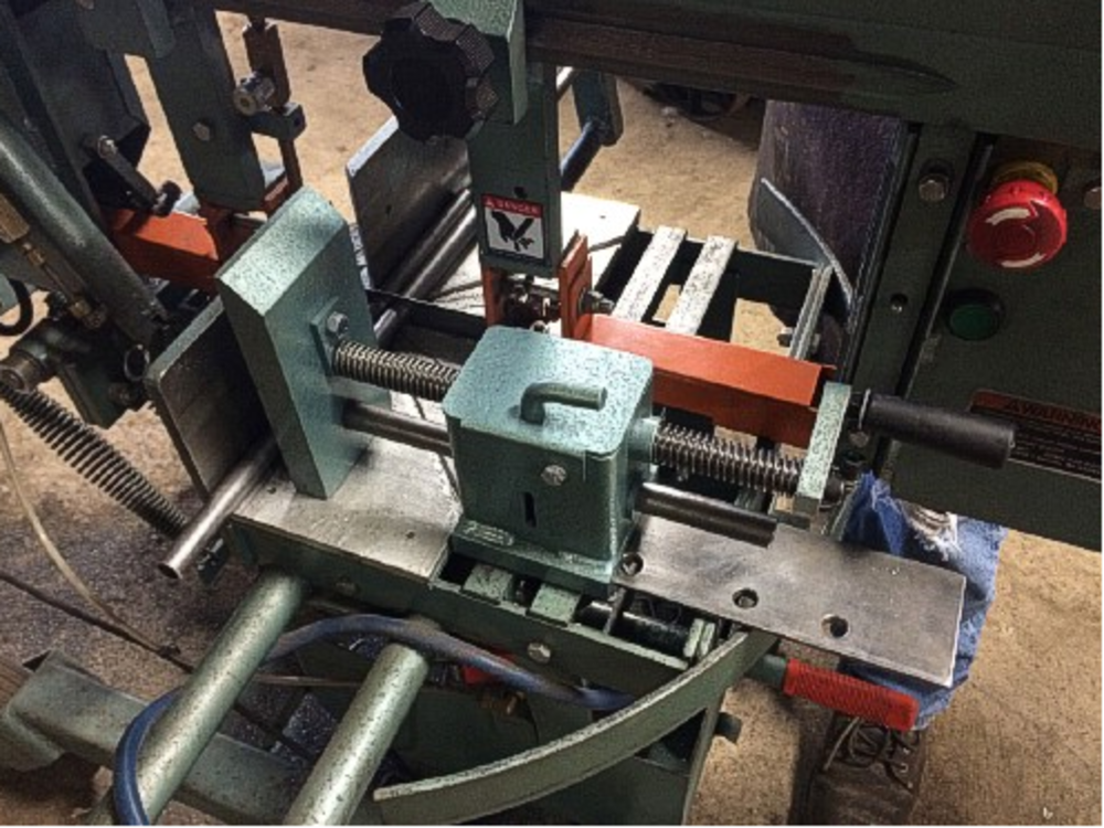 Screw Vise for Ellis 1800 Band Saw 6621 from ELLIS Acme Tools