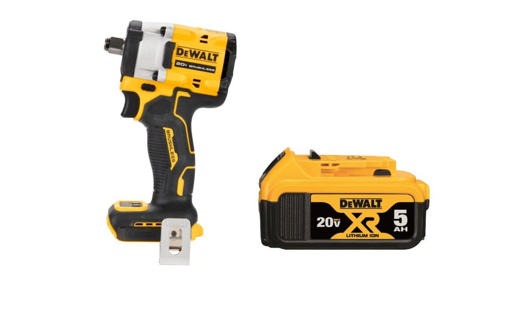 

DEWALT ATOMIC 20V MAX 1/2" Cordless Impact Wrench Hog Ring Anvil with 20V XR 5Ah Battery Bundle