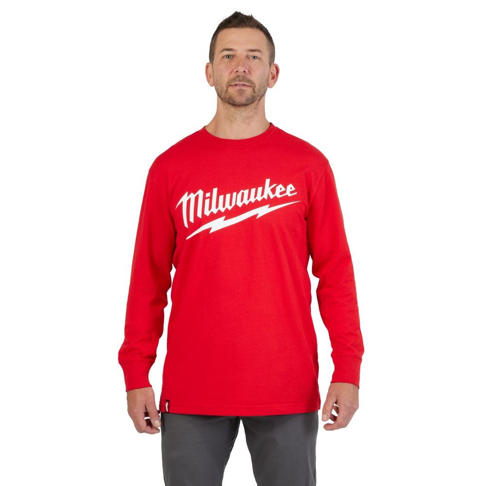 

Milwaukee Logo Heavy Duty T Shirt Long Sleeve Red Medium