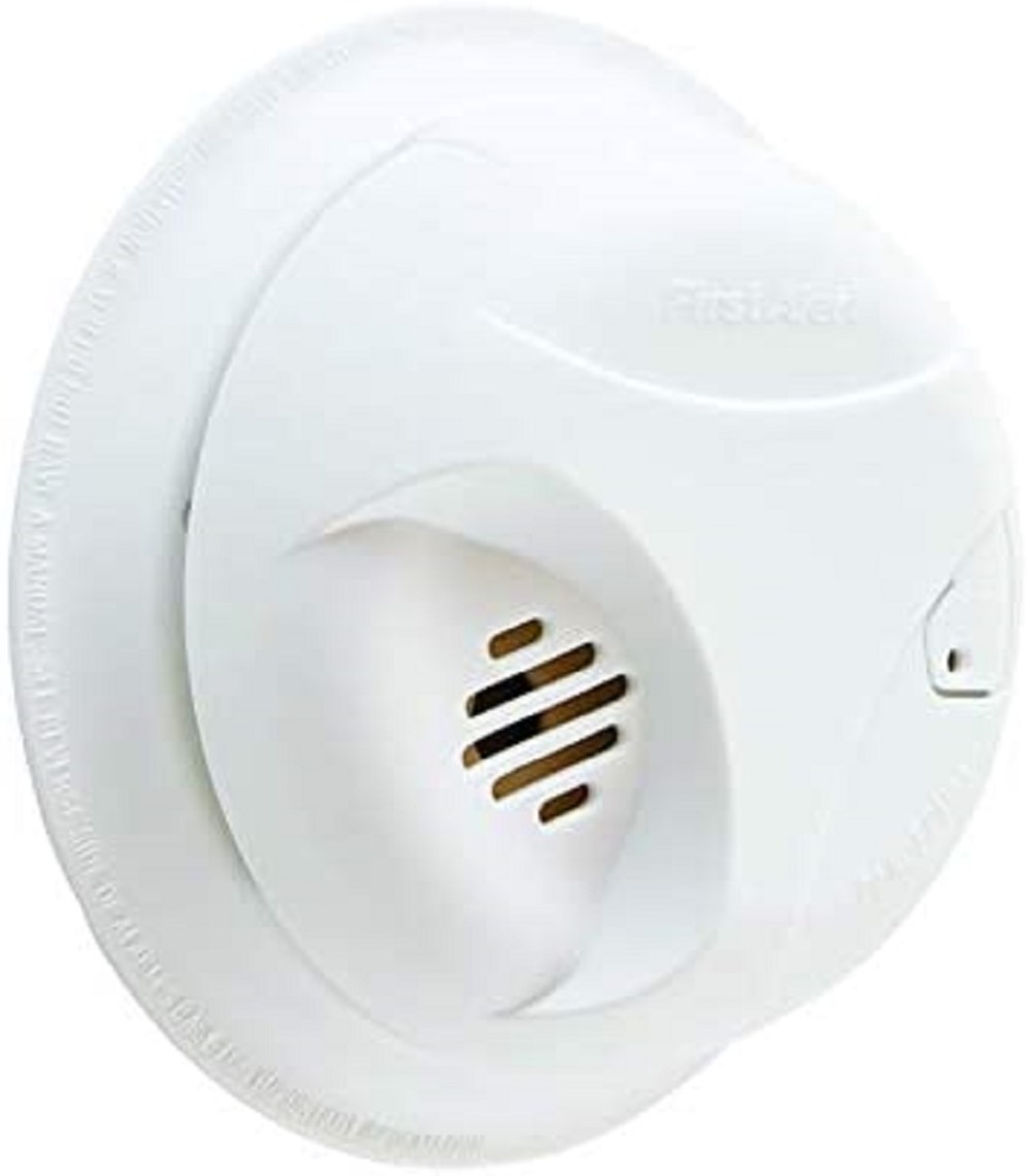 First Alert Battery-Powered Ionization Smoke/Fire Detector - Pack of 18