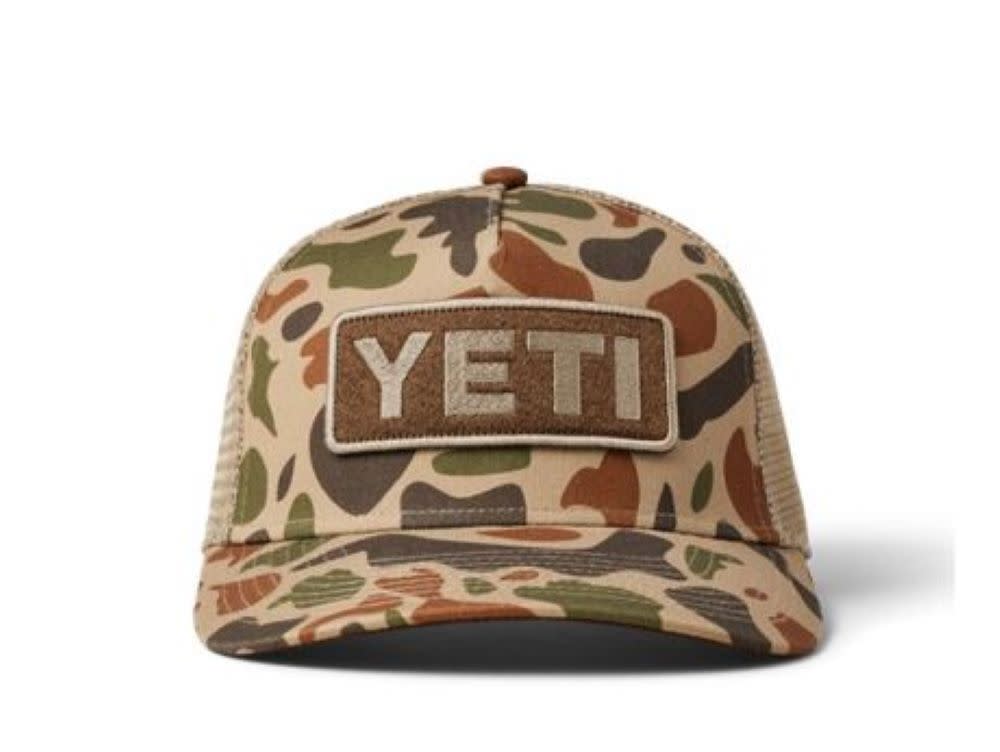 

Yeti Logo Full Camo Brown/Camo Fishing Net Trucker Hat
