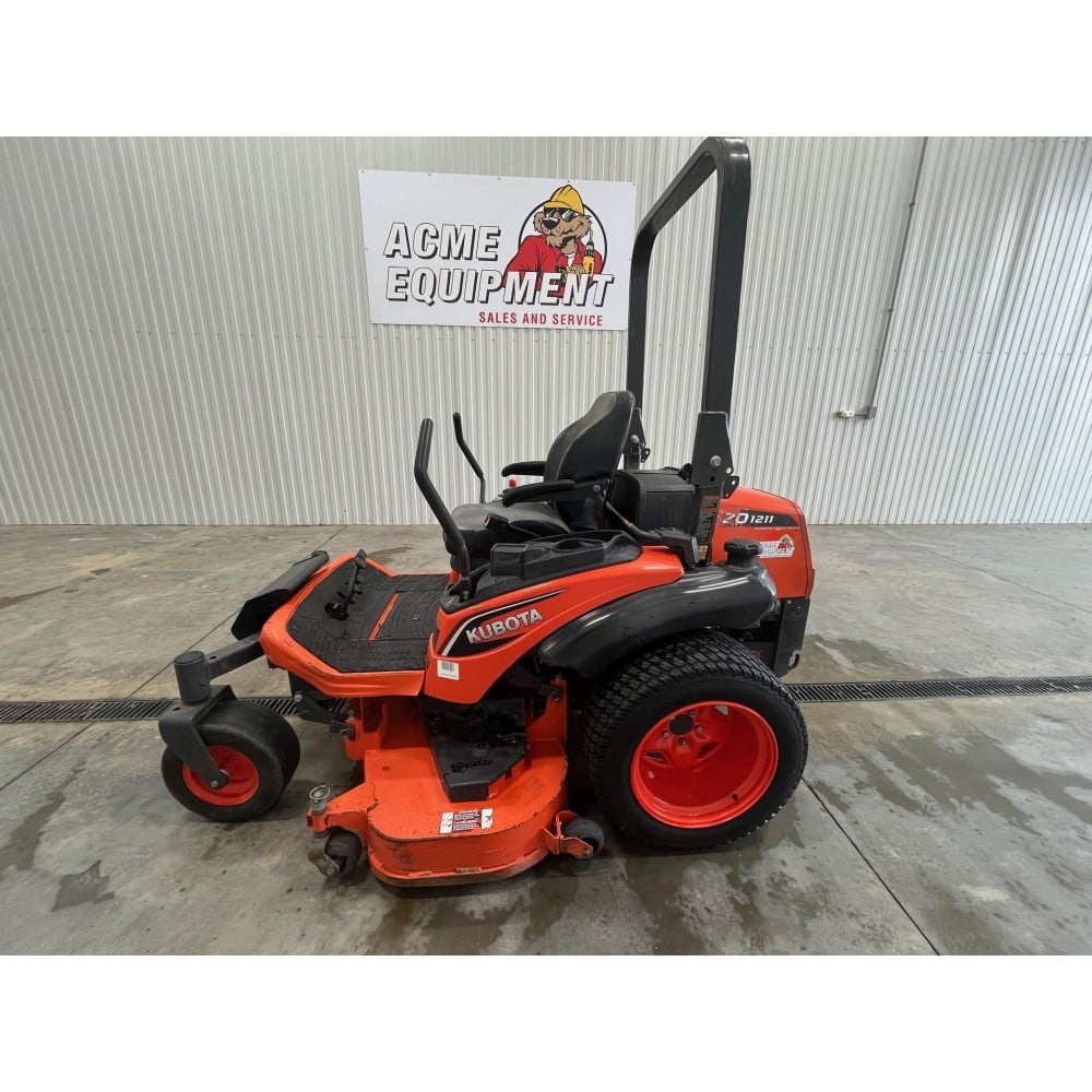 Kubota ZD1211 60 Inch Diesel Powered Zero Turn Lawn Mower 2017 Used ZD1211 60 Acme Tools