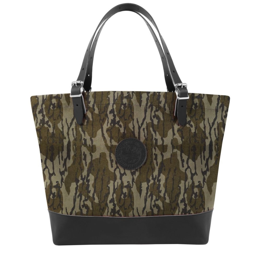 

Duluth Pack 33 Liter Capacity Mossy Oak Bottomland Deluxe Market Tote