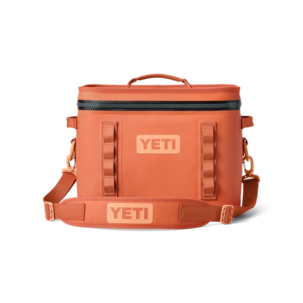 

Yeti 16 Lbs Hopper Flip 18 Soft Cooler High Desert Clay