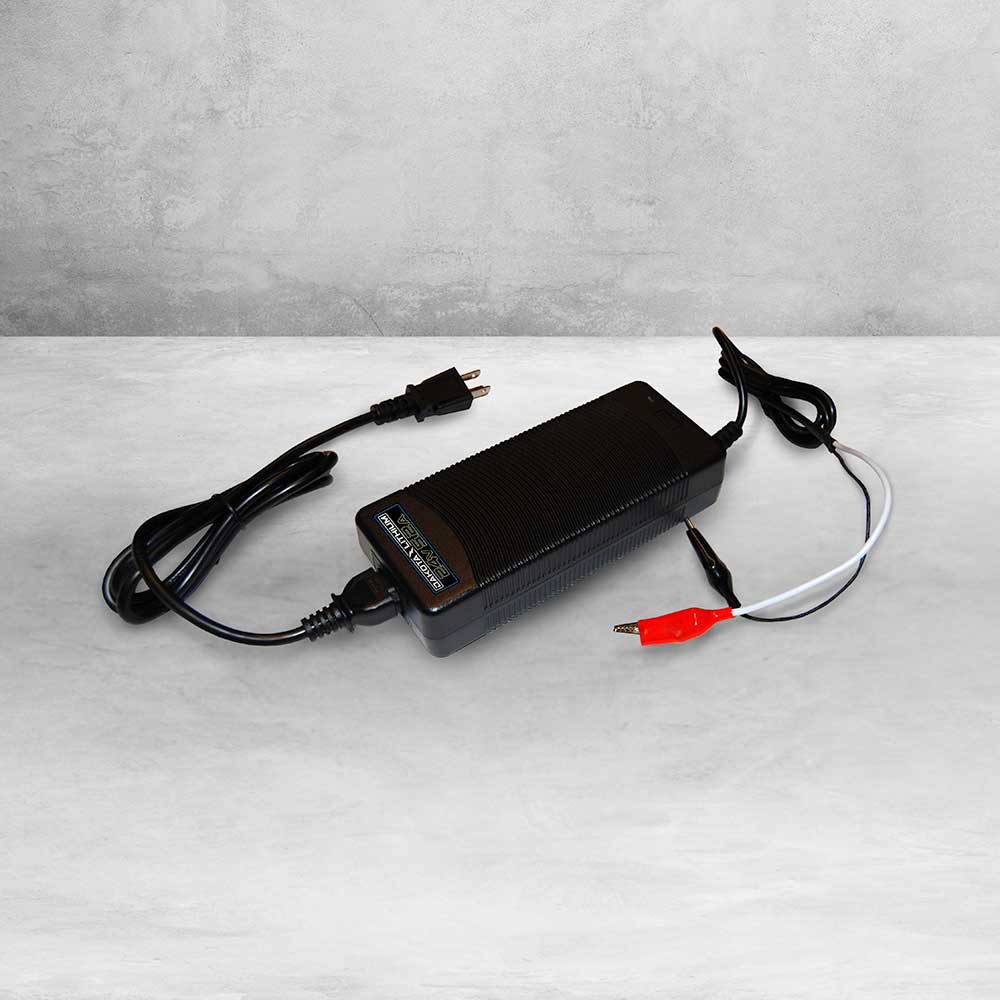 

Dakota Lithium 24V 5A LiFePO4 Battery Charger
