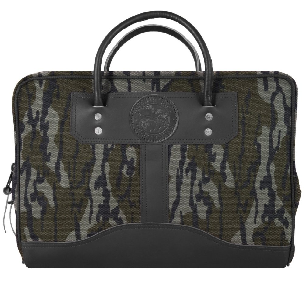 

Duluth Pack 21 Liter Capacity Mossy Oak Bottomland Pistol Carrying Case