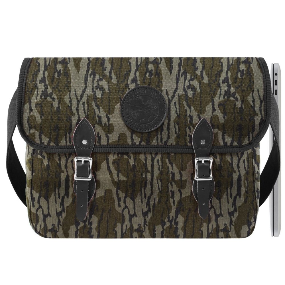 

Duluth Pack 17 In. 13 Liter Capacity Mossy Oak Bottomland Laptop Book Bag